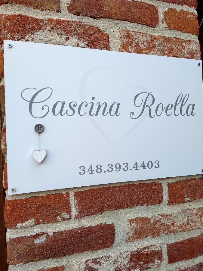 منزل الضيف Monforte dʼAlba  في Cascina Roella المظهر الخارجي الصورة