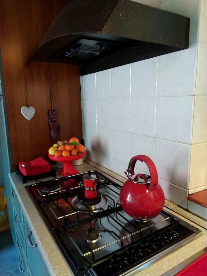 منزل الضيف Monforte dʼAlba  في Cascina Roella المظهر الخارجي الصورة